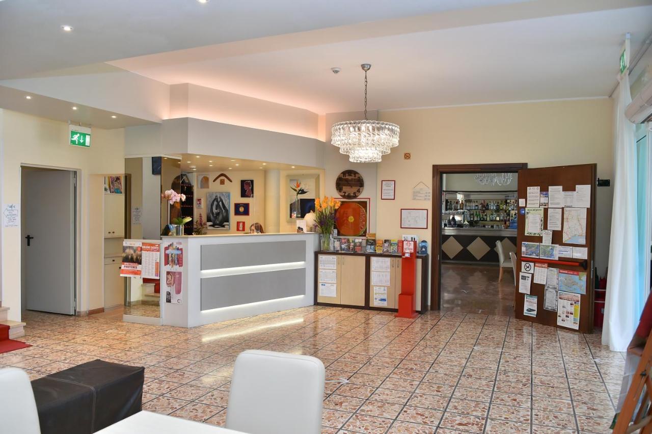 Hotel Golf ***S Bibione Exterior photo