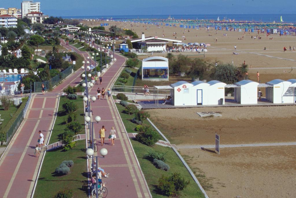 Hotel Golf ***S Bibione Exterior photo